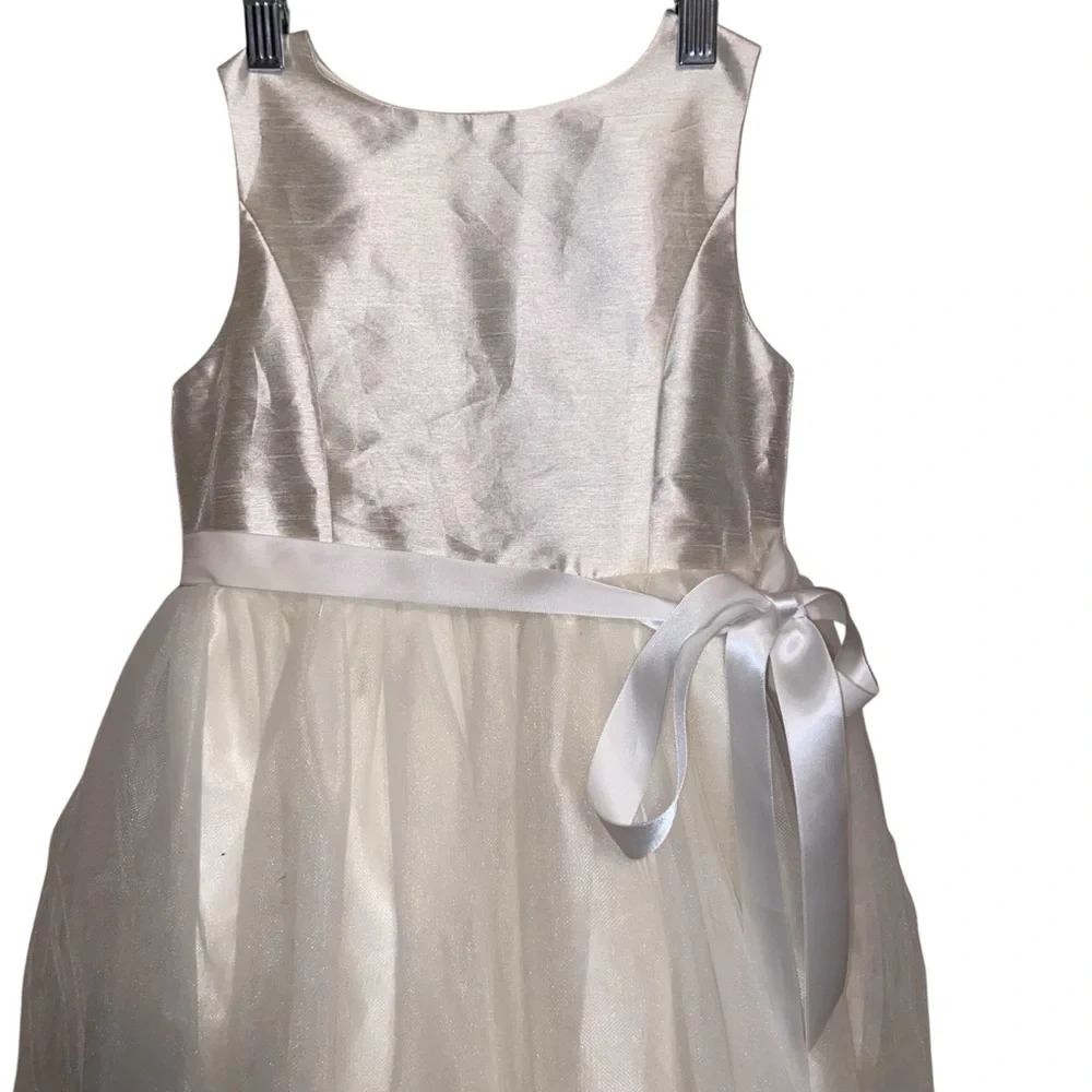 David’s Bridal Dress Girls Size 8 Ivory Wedding Communion Flower Girl Tulle NWT - Picture 5 of 11